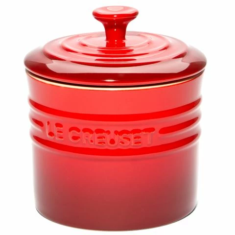 Le Creuset - Stoneware Storage Jar Cerise Red 800ml 1 Le Creuset - Stoneware Storage Jar Cerise Red 800ml