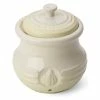 Le Creuset - Garlic Keeper Creme